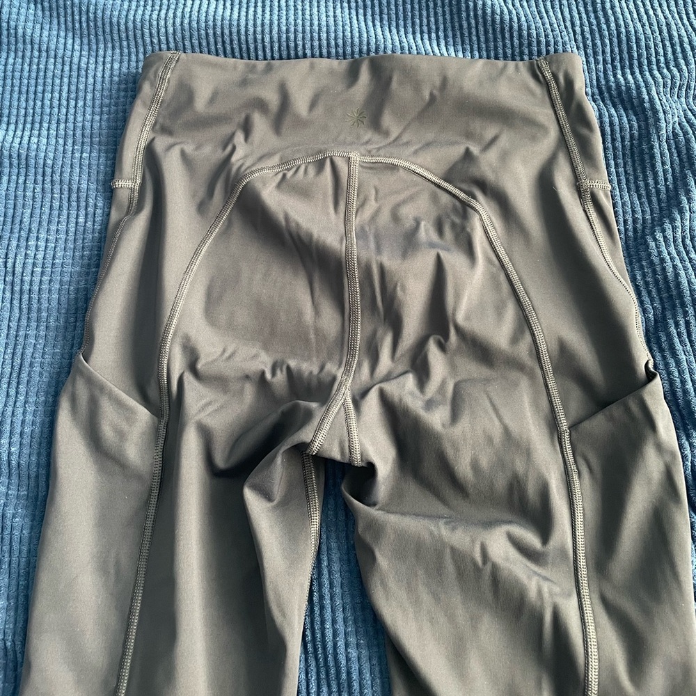 Athleta Ultimate Stash Pocket 7/8 Tight Small Tall Navy